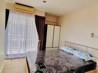 Аренда 2 спальни кондо в Ян Наща, Бангкок