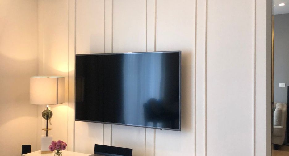 For rent 2 bedrooms condo in Watthana, Bangkok