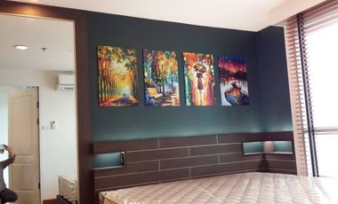 Condo en alquiler de 1 habitaciones en Huai Khwang, Bangkok