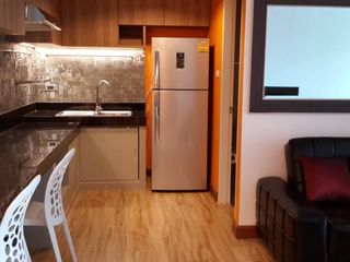 For rent 1 bed condo in Huai Khwang, Bangkok