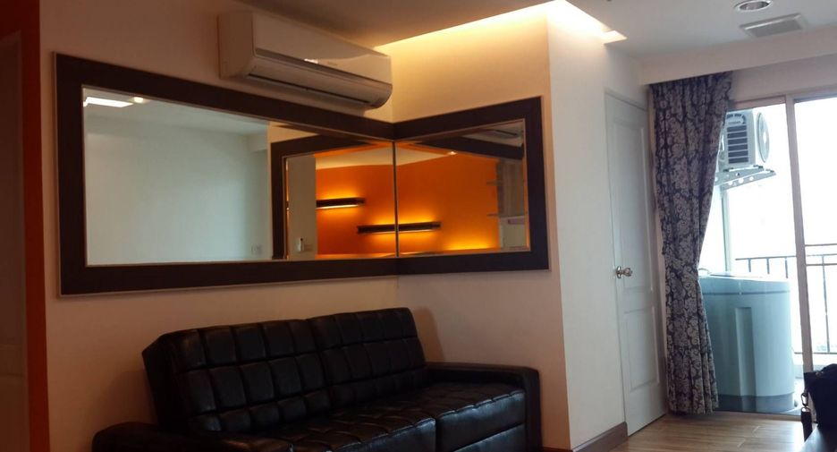 For rent 1 bed condo in Huai Khwang, Bangkok