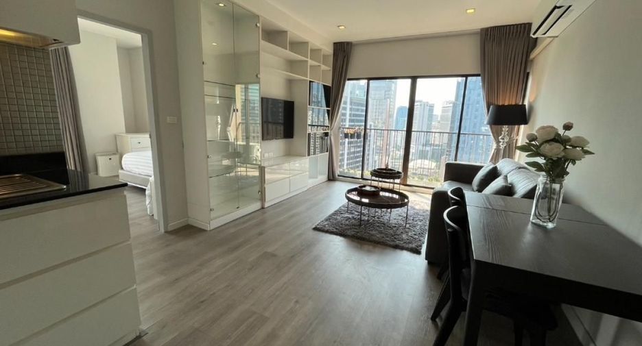 For rent 1 bed condo in Khlong Toei, Bangkok