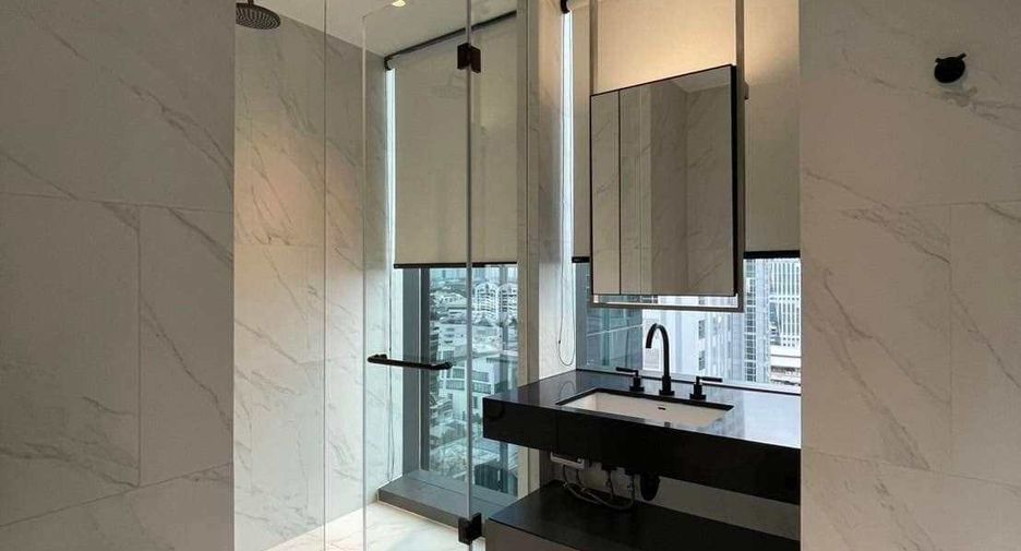 For rent 2 bedrooms condo in Sathon, Bangkok