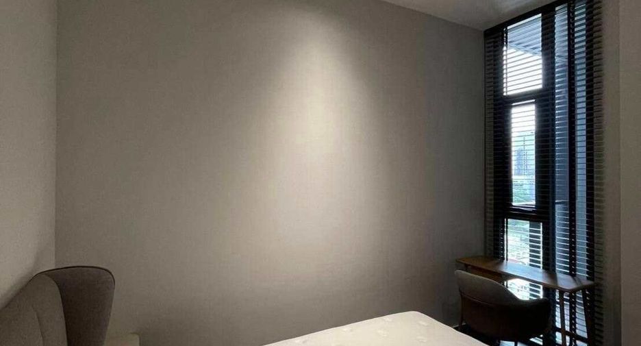 For rent 2 bedrooms condo in Sathon, Bangkok