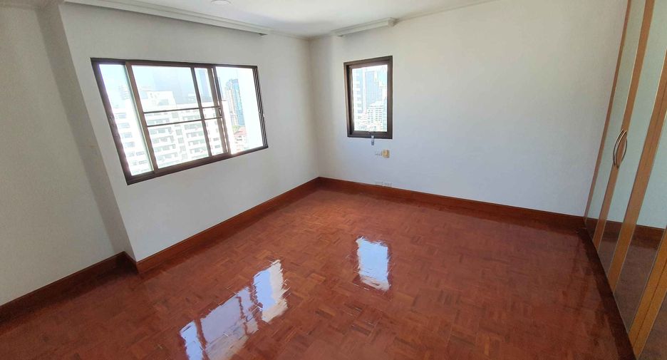For rent 3 ベッドルーム condo in Watthana, Bangkok