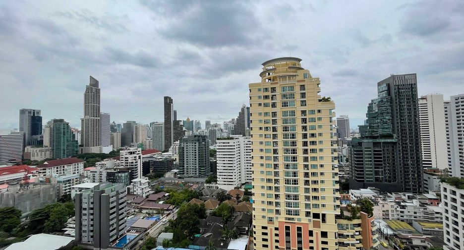 For rent 3 ベッドルーム condo in Watthana, Bangkok
