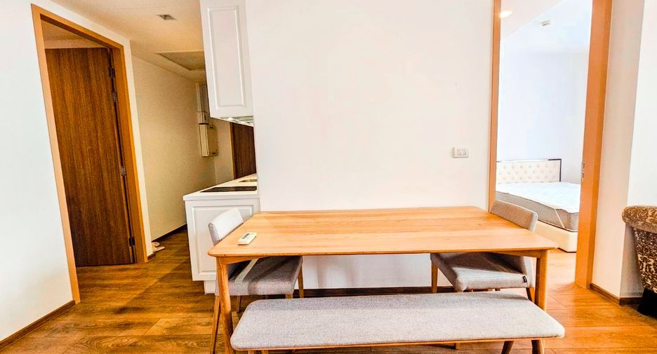 For rent 3 bedrooms condo in Watthana, Bangkok