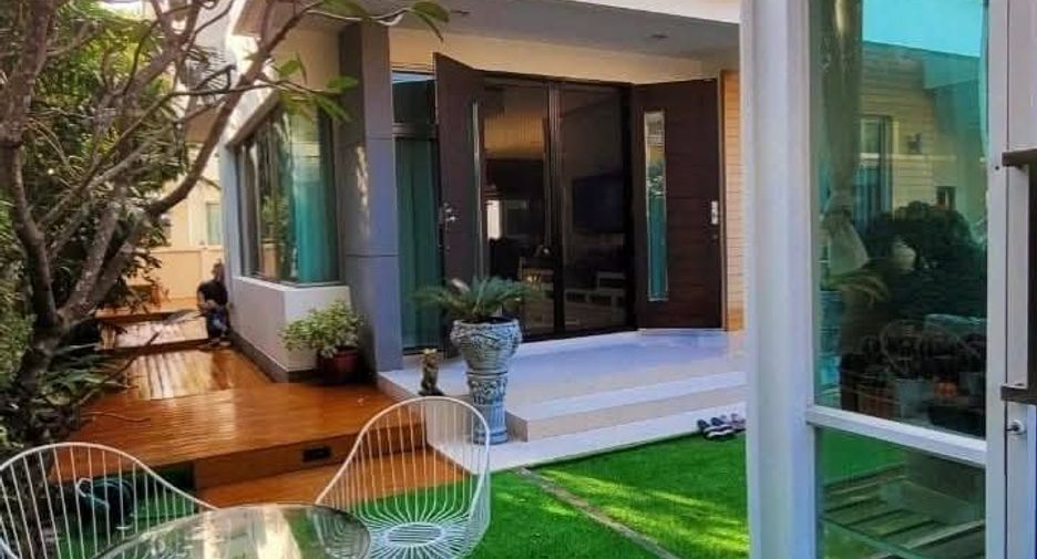 À vendre 4 chambres maison à Pak Kret, Nonthaburi