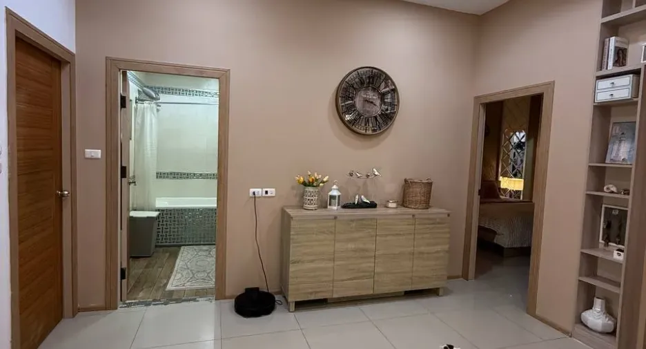 Reihenhaus zum Kauf mit 2 Zimmer in Bang Lamung, Chonburi