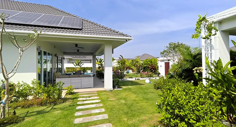 For sale 3 bedrooms villa in Hua Hin, Prachuap Khiri Khan