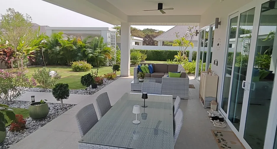 For sale 3 bedrooms villa in Hua Hin, Prachuap Khiri Khan