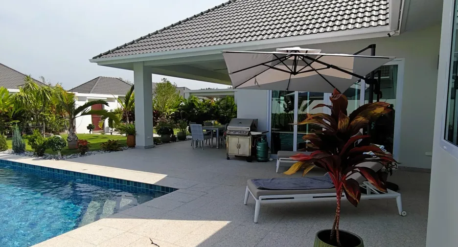 For sale 3 bedrooms villa in Hua Hin, Prachuap Khiri Khan