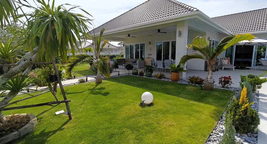 For sale 3 bedrooms villa in Hua Hin, Prachuap Khiri Khan