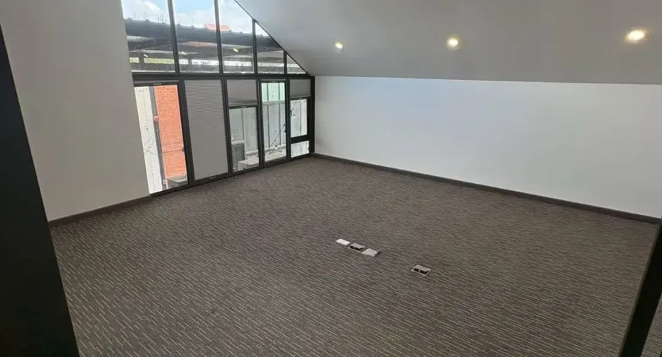 For rent retail Space in Mueang Chiang Mai, Chiang Mai