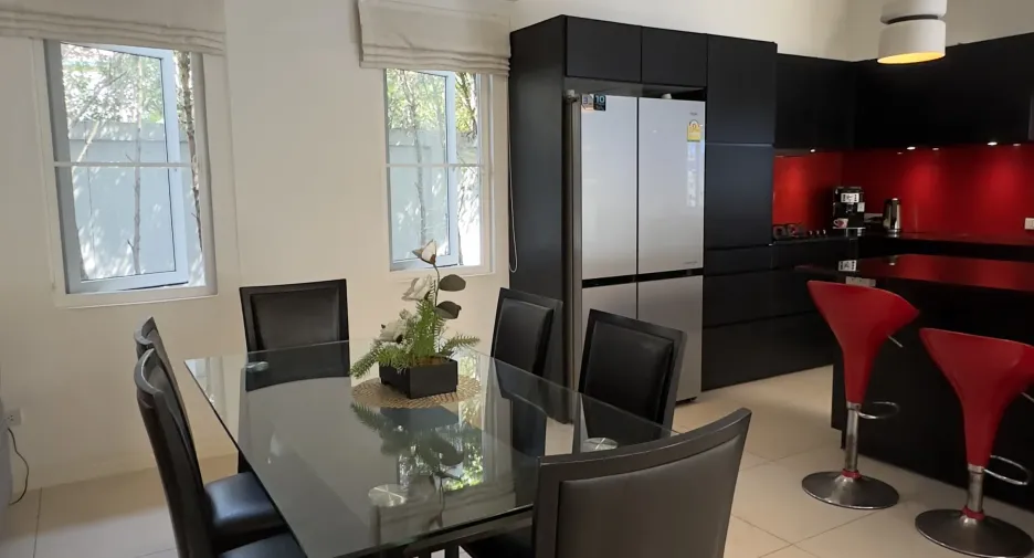 For sale and for rent 4 bedrooms villa in Hua Hin, Prachuap Khiri Khan