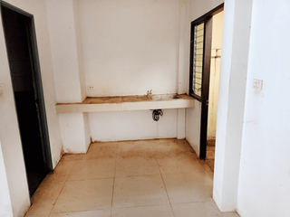 Casa adosada en venta de 1 habitaciones en Pluak Daeng, Rayong
