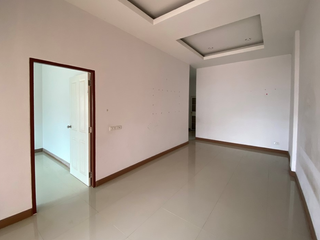 出售 2 卧室 独立屋 在 Mueang Rayong, Rayong