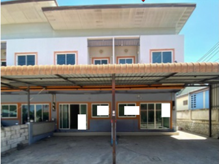 出售 2 卧室 联排别墅 在 Bang Lamung, Chon Buri