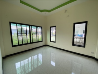 出售 2 卧室 独立屋 在 Mueang Rayong, Rayong