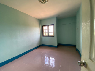 Casa adosada en venta de 3 habitaciones en Mueang Rayong, Rayong