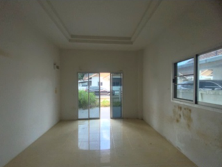 Haus zum Kauf mit 2 Zimmer in Pluak Daeng, Rayong