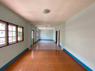 Reihenhaus zum Kauf mit 2 Zimmer in Mueang Rayong, Rayong