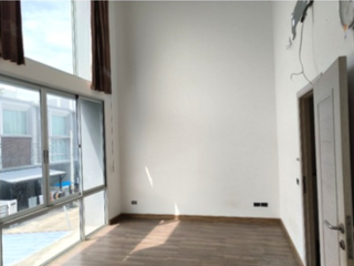 Reihenhaus zum Kauf mit 2 Zimmer in Thung Khru, Bangkok