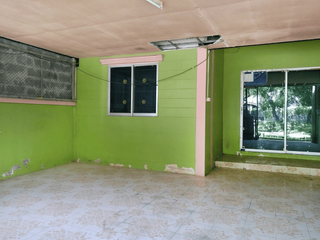 Casa adosada en venta de 1 habitaciones en Pluak Daeng, Rayong