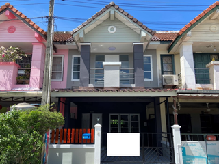 Reihenhaus zum Kauf mit 2 Zimmer in Mueang Rayong, Rayong