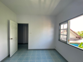 Reihenhaus zum Kauf mit 2 Zimmer in Mueang Rayong, Rayong