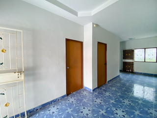 For sale 2 ベッドルーム townhouse in Mueang Rayong, Rayong
