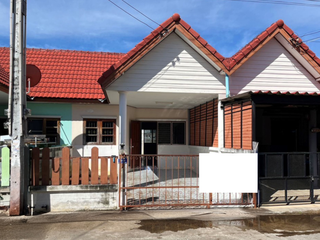 For sale 2 ベッドルーム townhouse in Mueang Rayong, Rayong