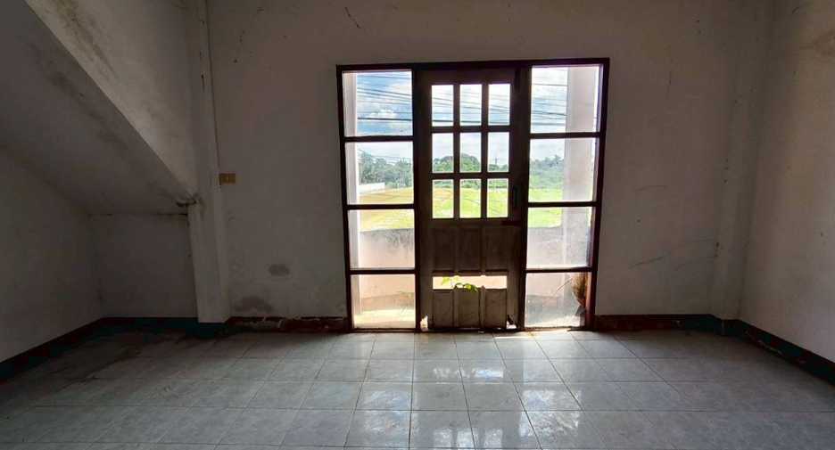 Haus zum Kauf mit 2 Zimmer in Mueang Rayong, Rayong