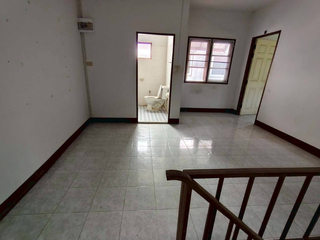出售 2 卧室 独立屋 在 Mueang Rayong, Rayong