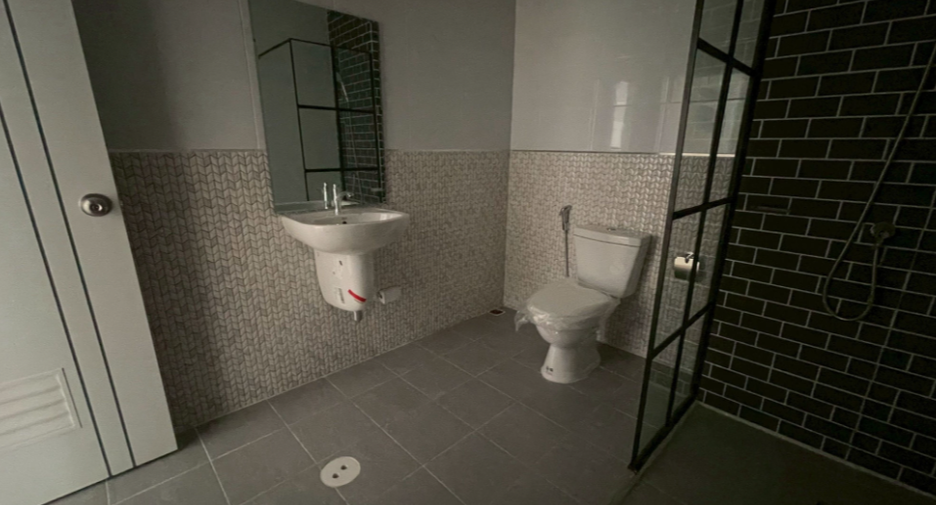For sale 1 Beds house in Nikhom Phatthana, Rayong