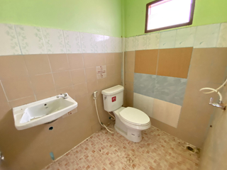 出售 2 卧室 独立屋 在 Mueang Rayong, Rayong