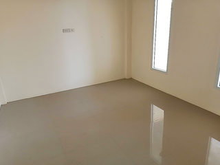 For sale 2 bedrooms townhouse in Pluak Daeng, Rayong
