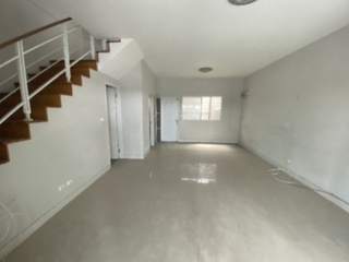 For sale 3 bedrooms townhouse in Bang Bon, Bangkok