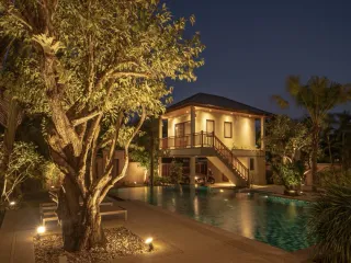 For sale 5 bedrooms villa in Mueang Phuket, Phuket