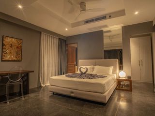 For sale 5 bedrooms villa in Mueang Phuket, Phuket