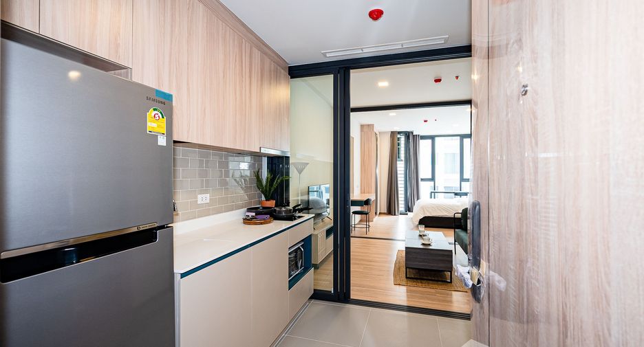 For rent 1 bed condo in Ratchathewi, Bangkok