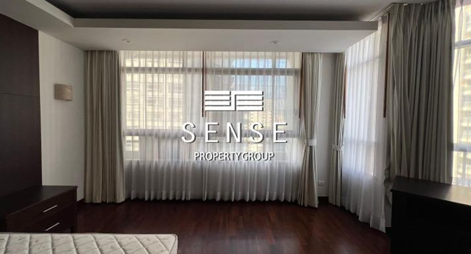 For rent 2 ベッドルーム condo in Watthana, Bangkok