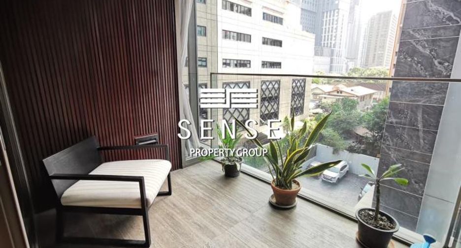For rent 3 bedrooms condo in Pathum Wan, Bangkok