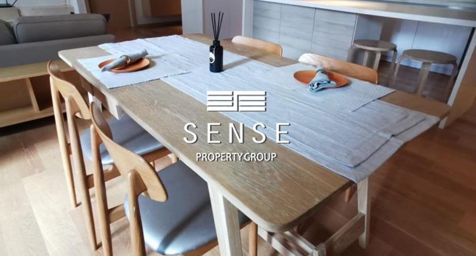 For rent 3 bedrooms condo in Pathum Wan, Bangkok
