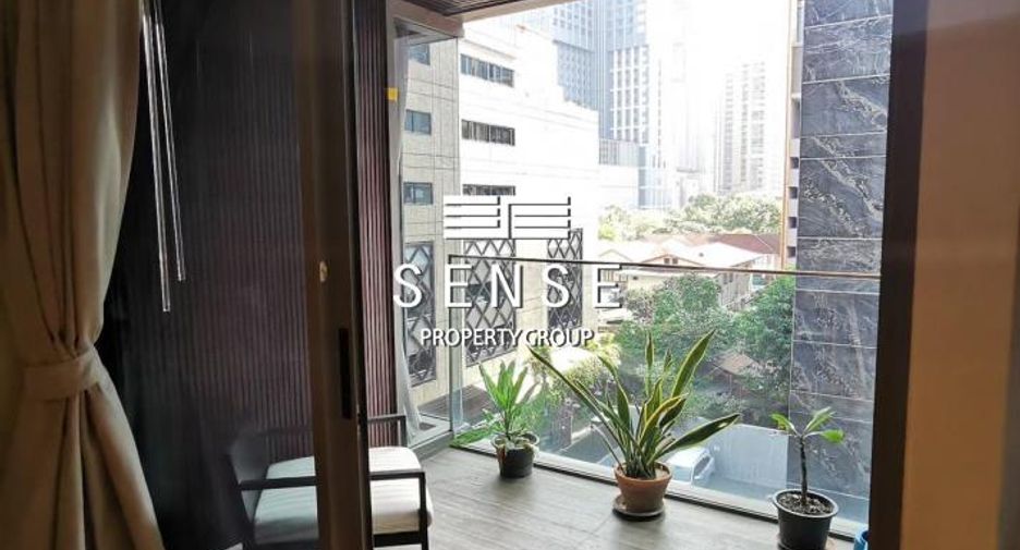 For rent 3 bedrooms condo in Pathum Wan, Bangkok