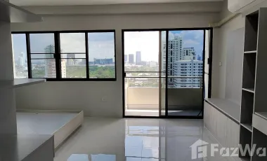 À vendre studio condo à Khlong Toei, Bangkok