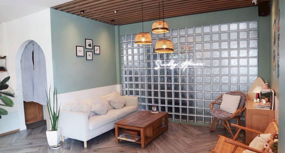 For sale 1 bed retail Space in Bang Lamung, Chonburi