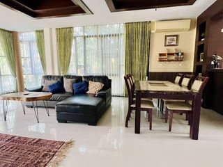 À louer 4 chambres maison à Bang Lamung, Chonburi