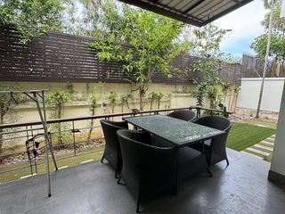 Casa en alquiler de 4 habitaciones en Bang Lamung, Chonburi