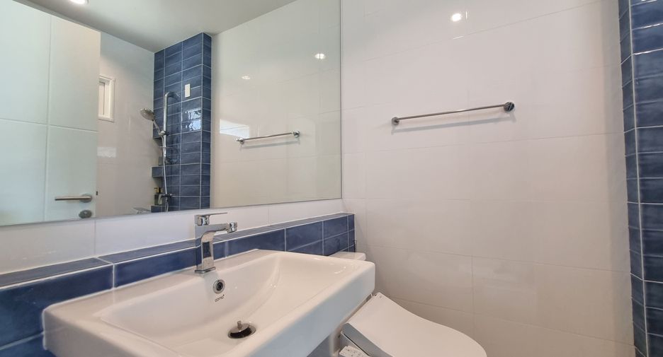 Casa en alquiler de 4 habitaciones en Mueang Phuket, Phuket